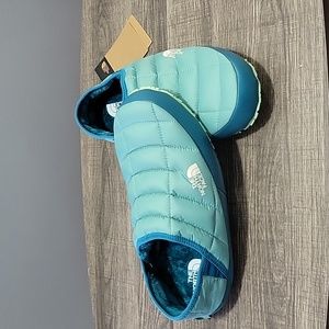 COPY - The North Face Thermal Balls Slippers